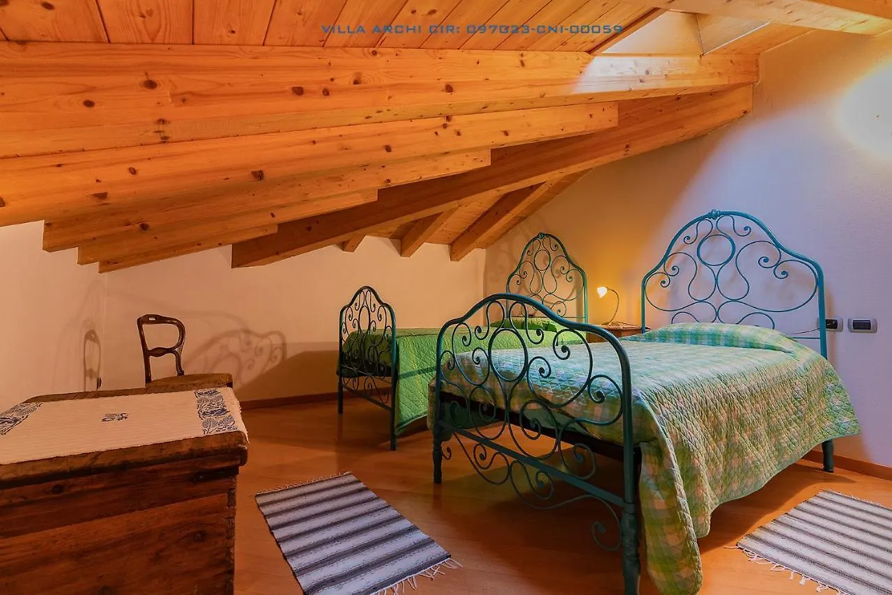 Villa Archi Colico 0*,  Italy