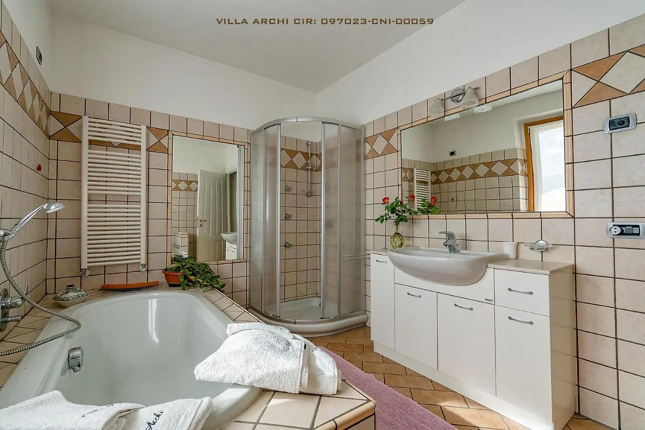 Villa Archi Colico 0*,  Italy