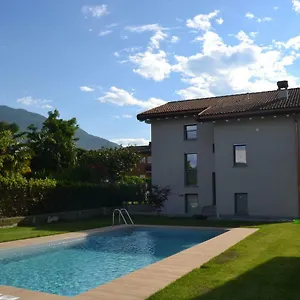 Apartment Lido 3 Pool, 30m From The Lake, Pet Friendly, Colico